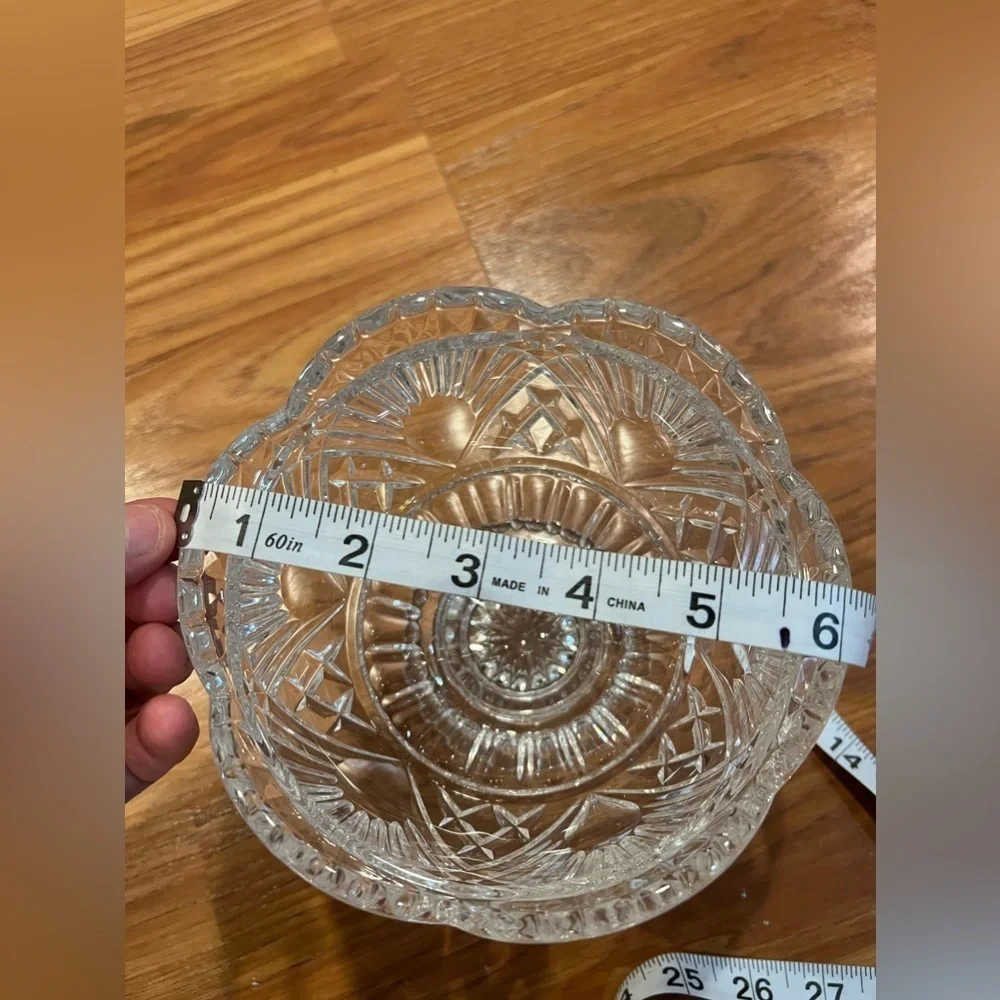 Shannon 24% Crystal Lead Bowl with Lid